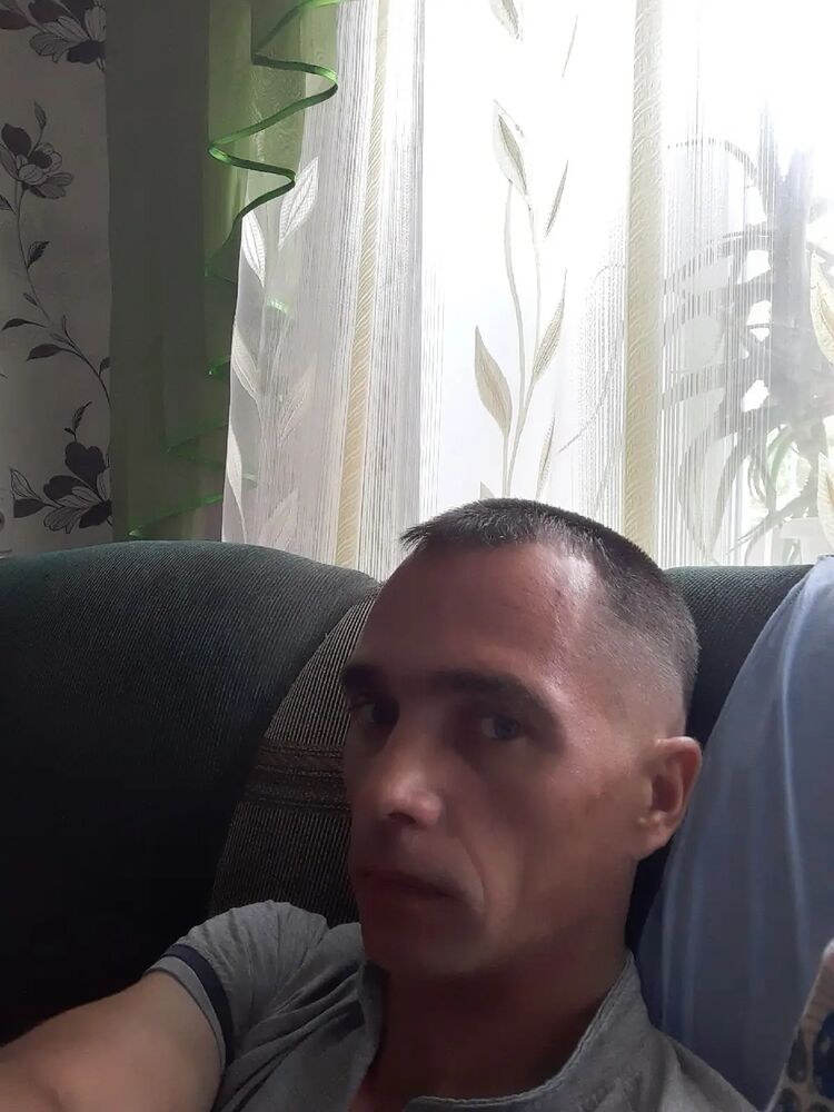  ,   Evgeny, 40 ,   ,   