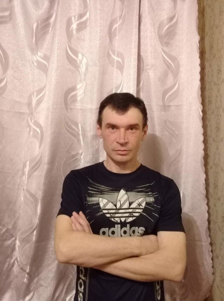 Энгельс виталия. Гаранин Виталий Энгельс. Энгельс Виталик. Хворостенко Виталий Энгельс Саратов. Kistsov Виталий 42 года