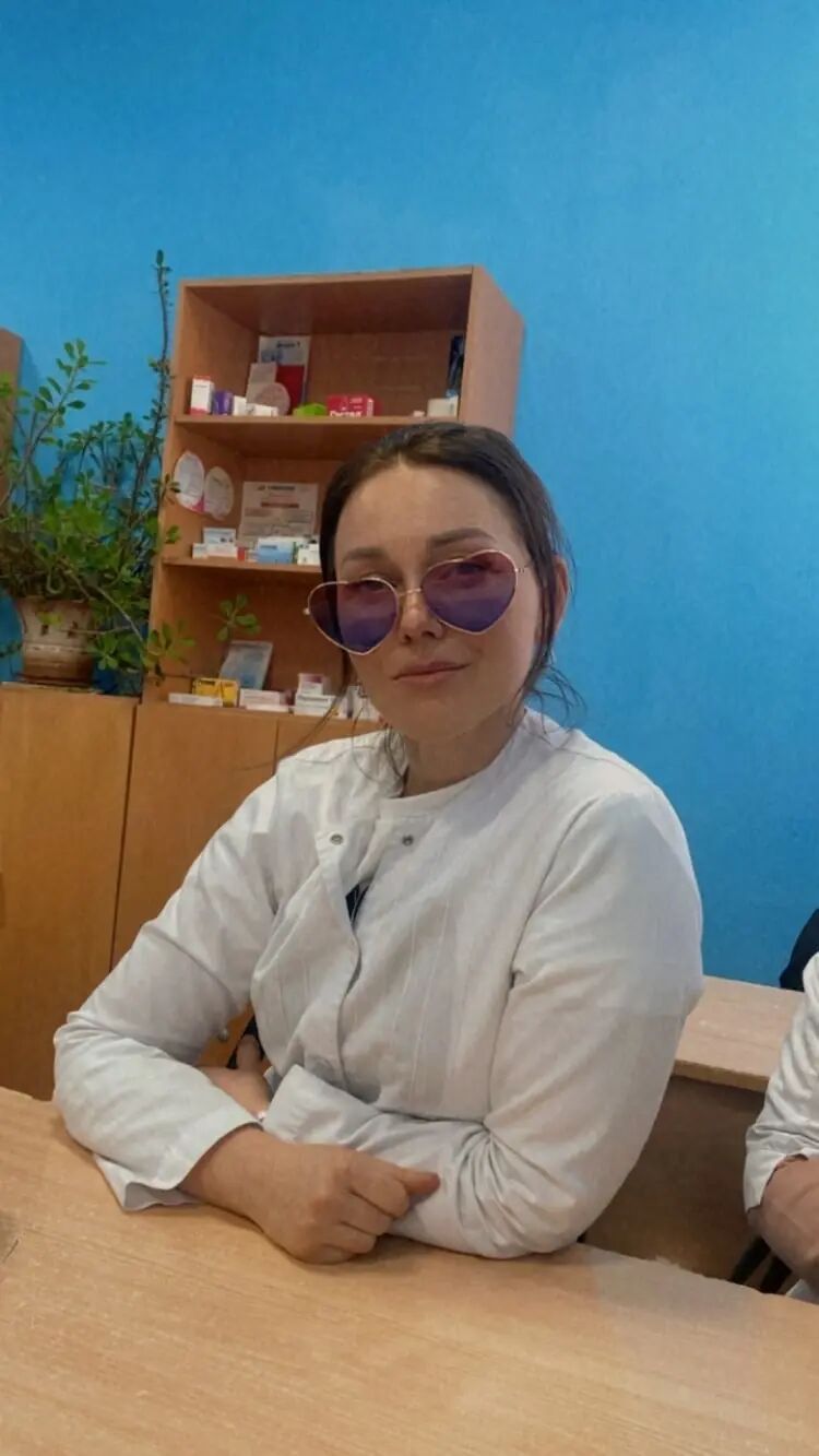  33025744  , 38 ,    