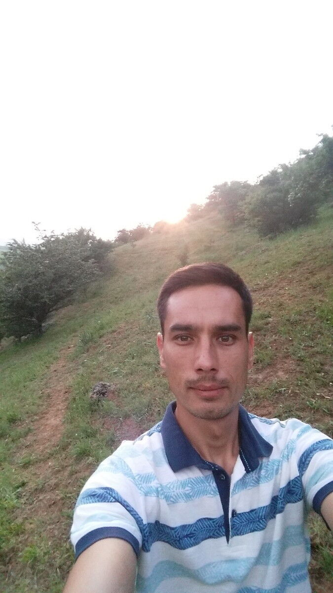 ,   Ruslan, 42 ,   ,   , c 