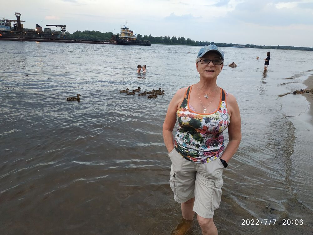  ,   , 72 ,   c 