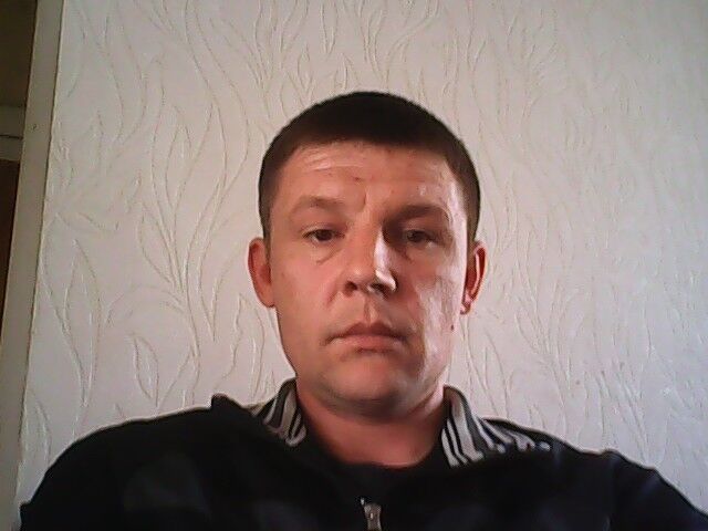  4180824  Aleks, 47 ,    