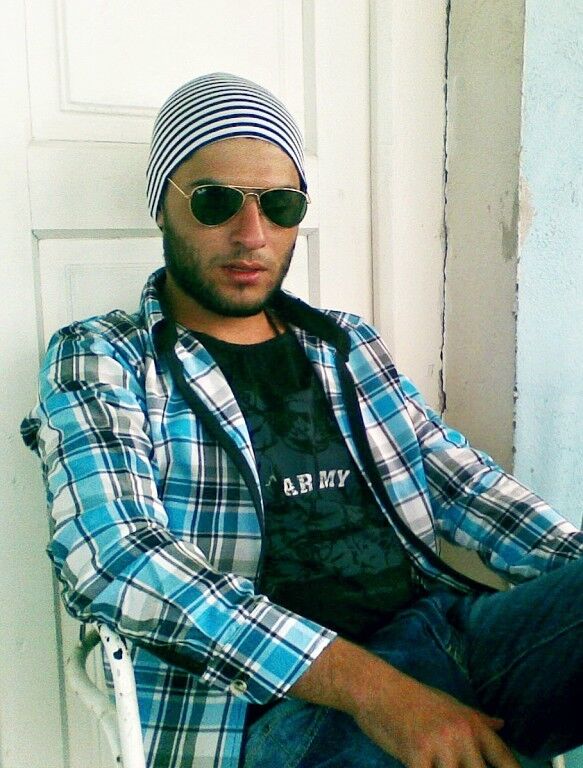  ,   Vaska, 31 ,   ,   , c 
