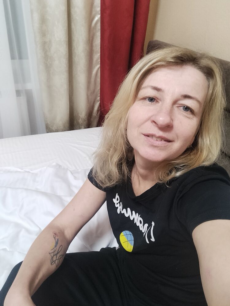  ,   Svitlana, 45 ,   ,   