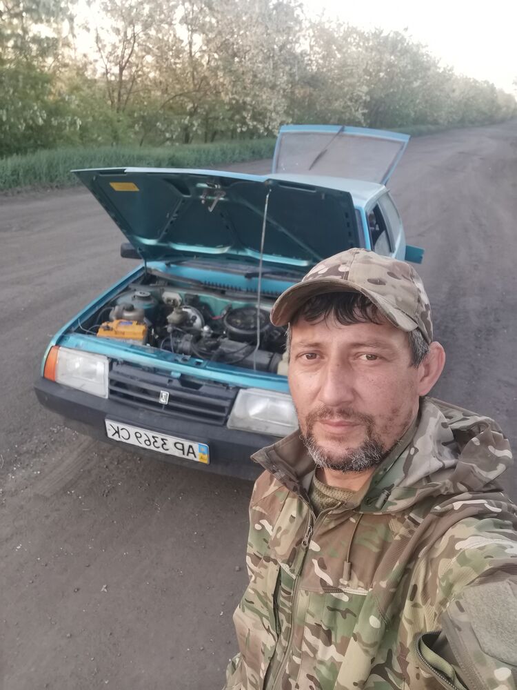 46588444  BORODA, 44 ,    