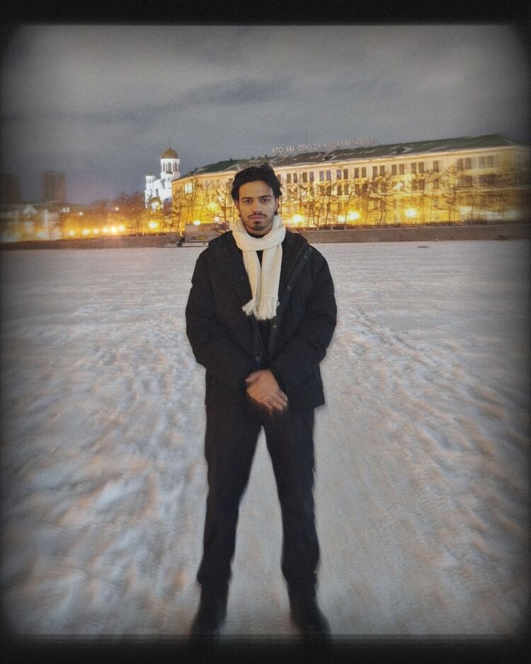  54068844  Harsh, 21 ,    