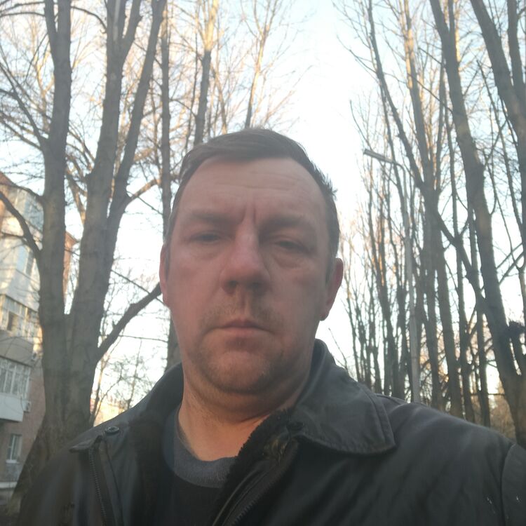  25702614  , 44 ,    