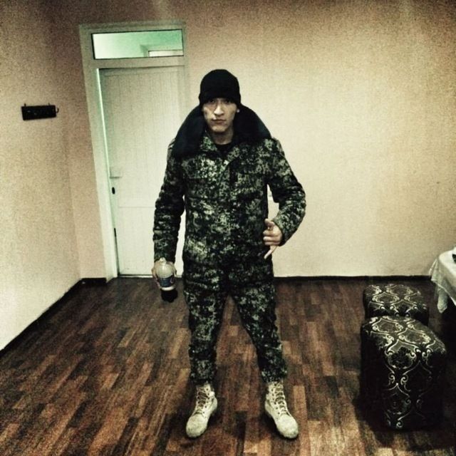  28425734  Abdumomin, 31 ,    -