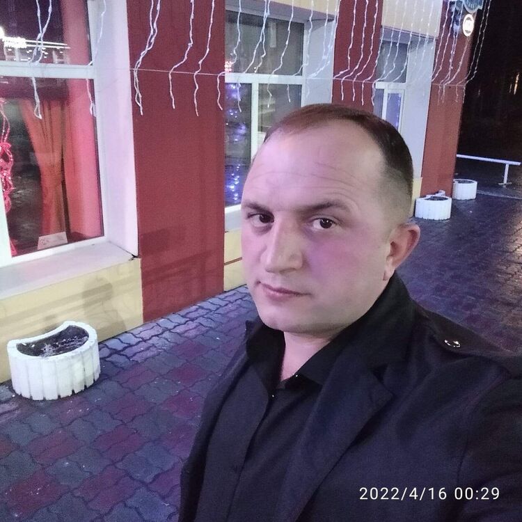  33183894  , 39 ,    -