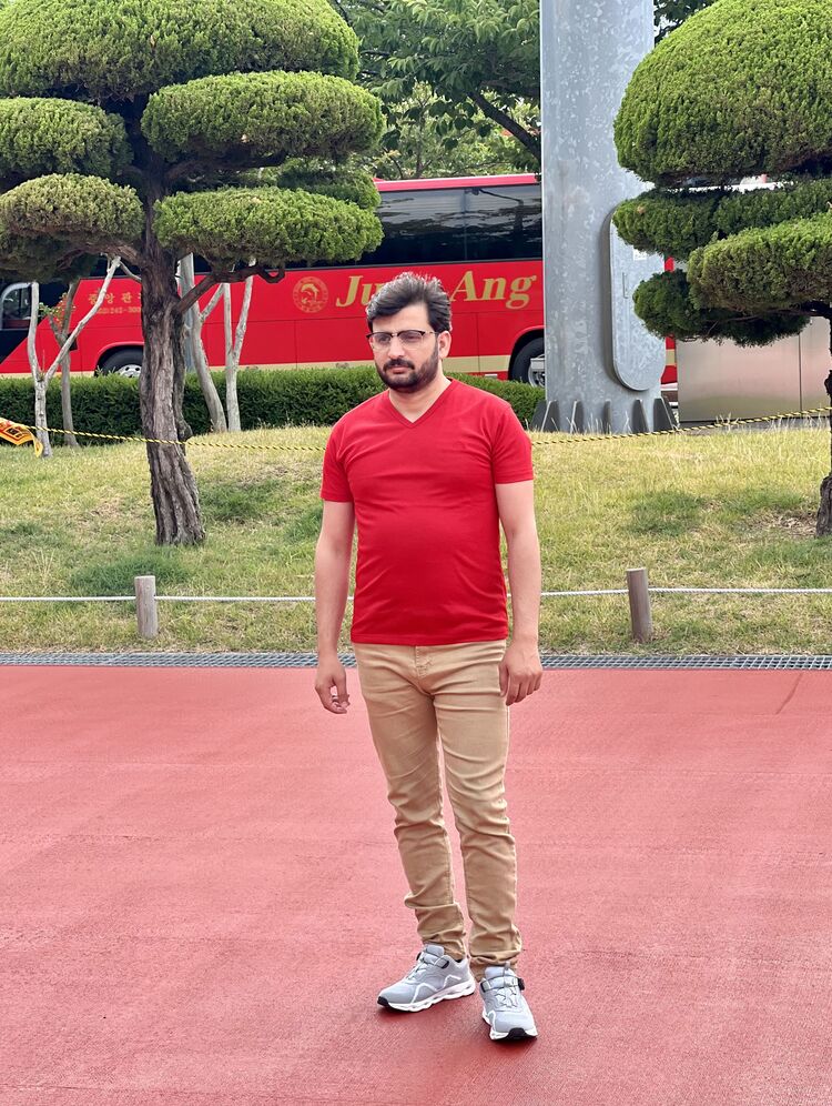  Ulsan,   Khalid, 31 ,   ,   