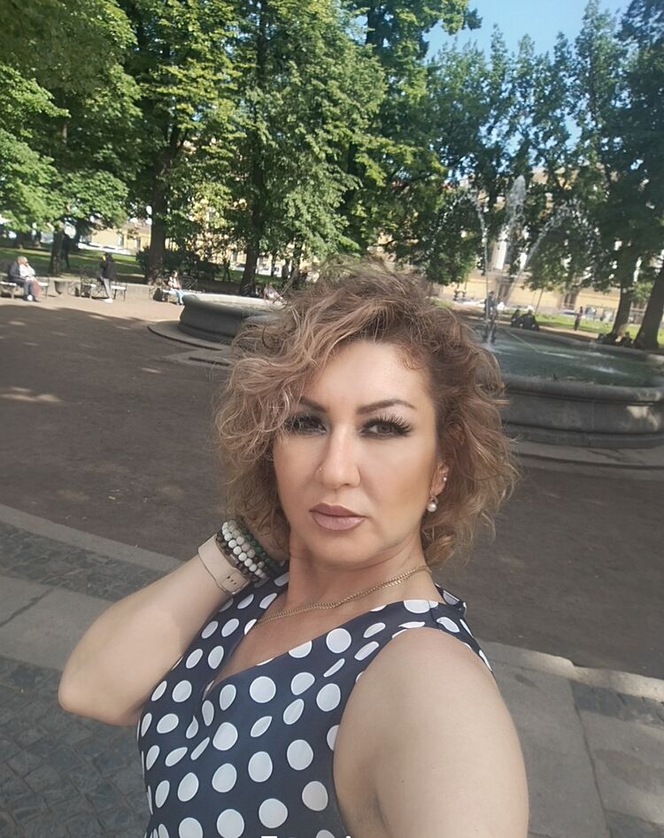  52313484  , 44 ,    