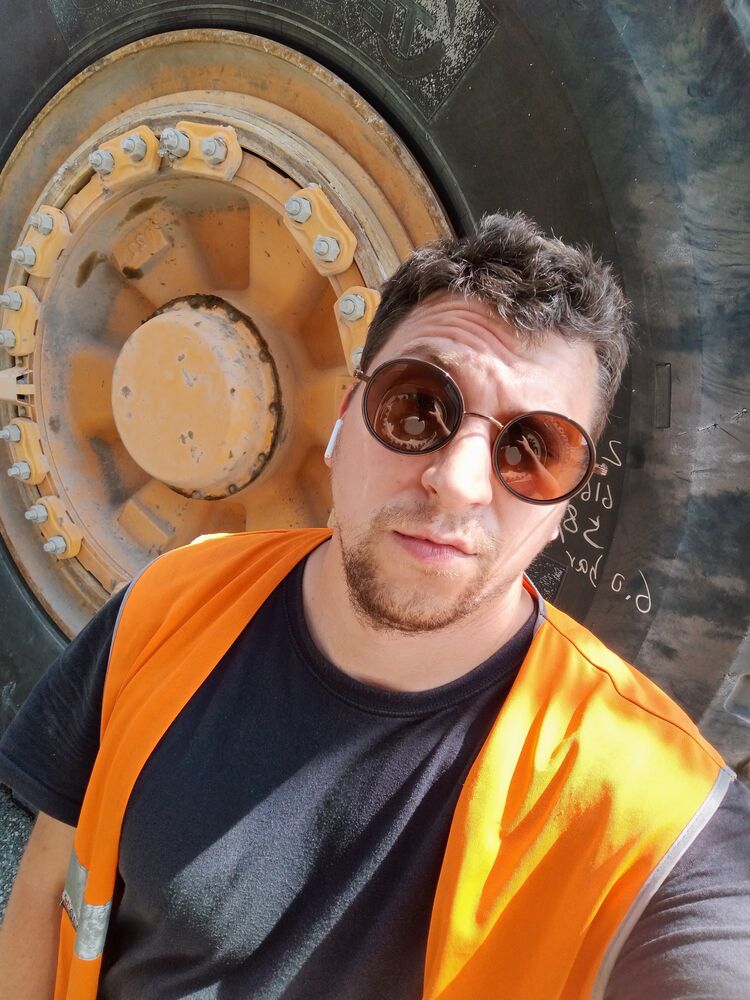  46308524  , 30 ,    