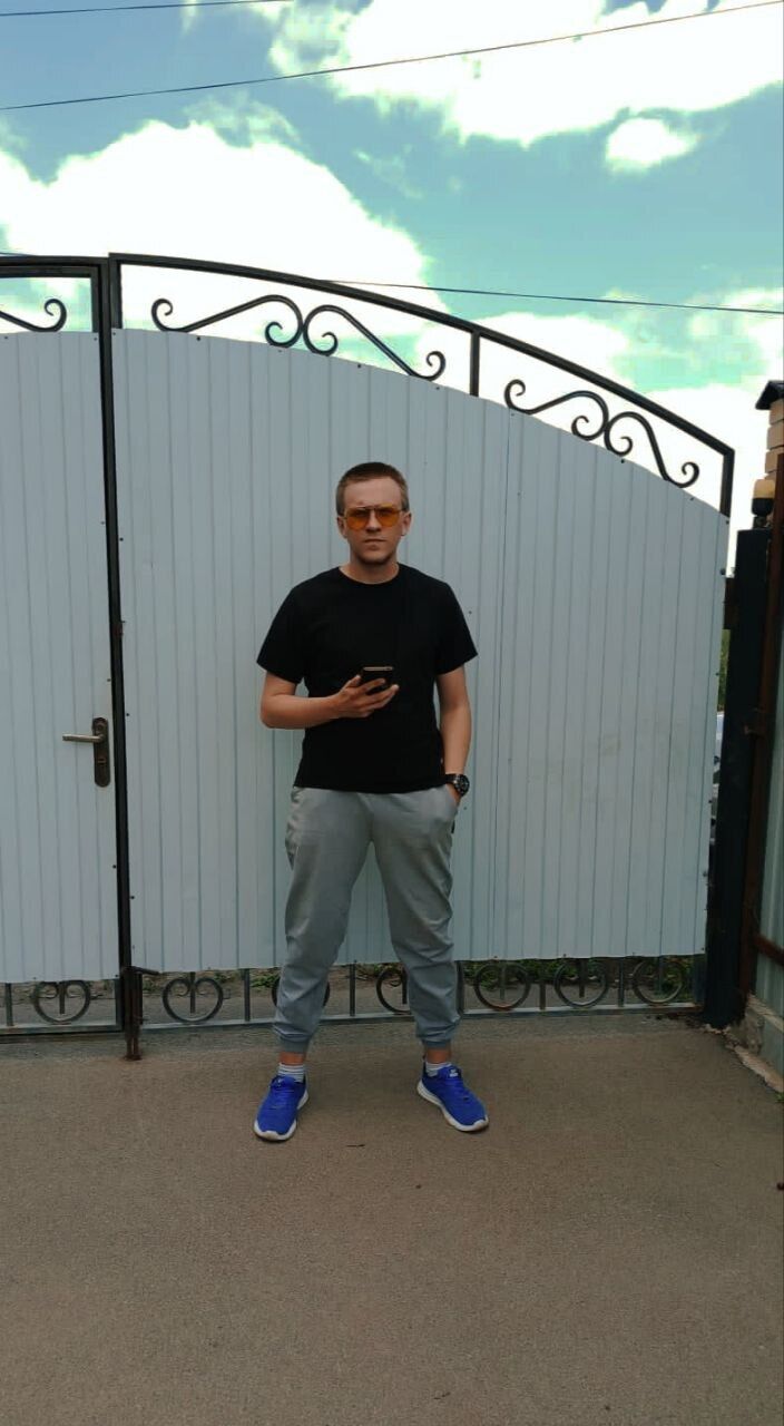  ,   Andrew, 25 ,   ,   