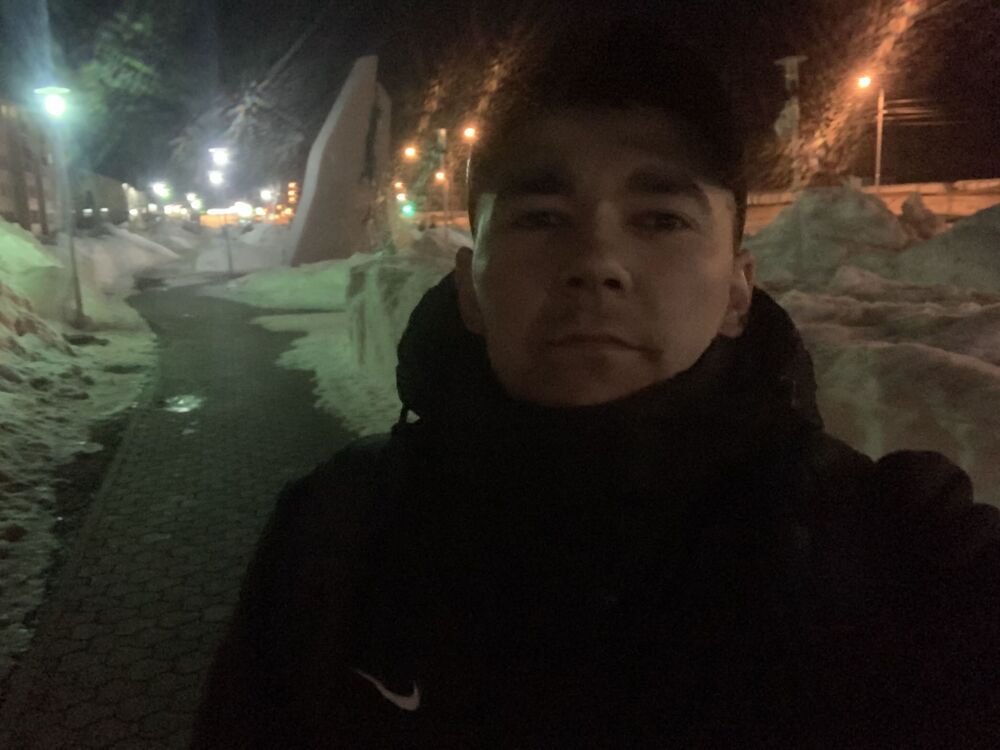  42280744  , 28 ,    -