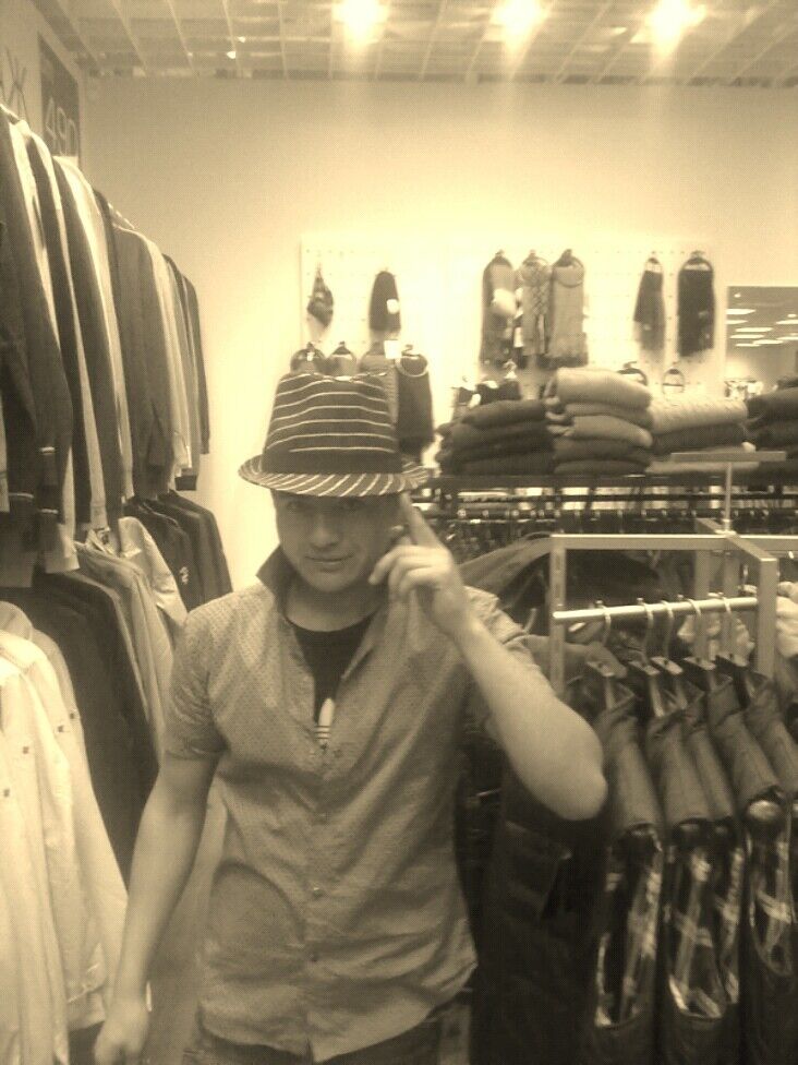  4096824  Ahmed, 35 ,    