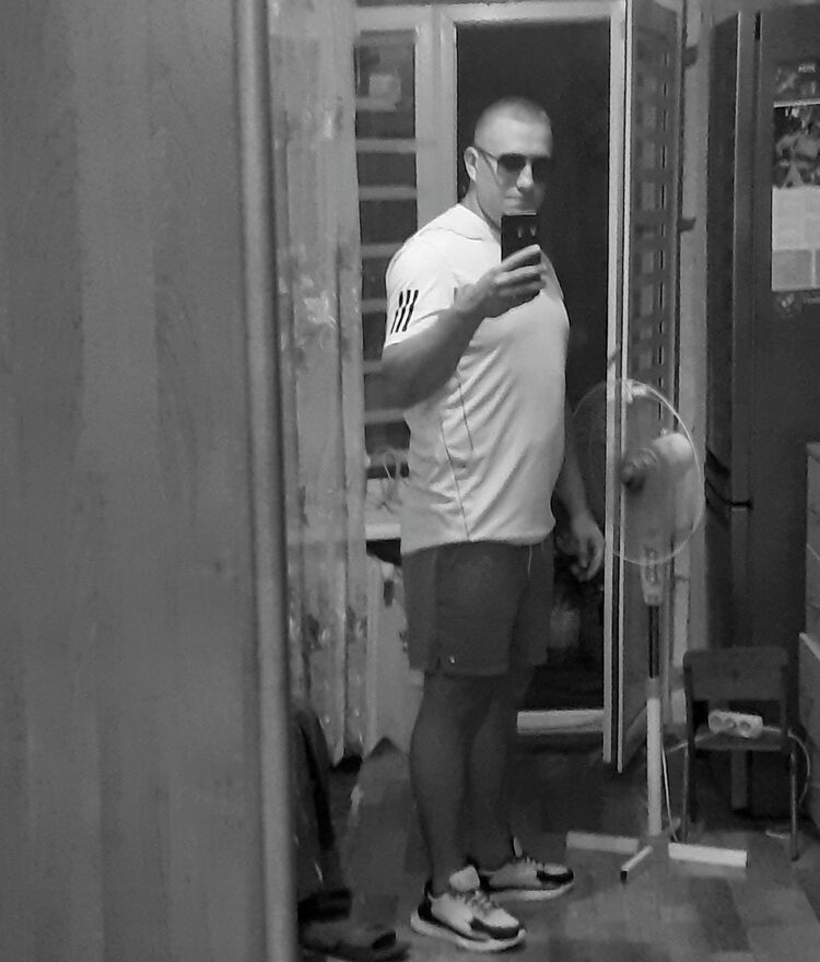  ,   Igor, 34 ,     , c 