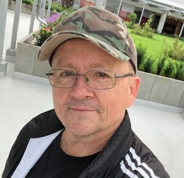  ,   Wolfgang, 49 ,   ,   