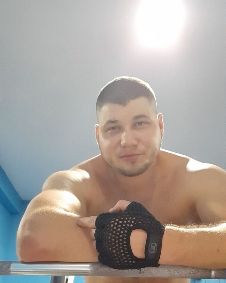  21349054  , 31 ,    