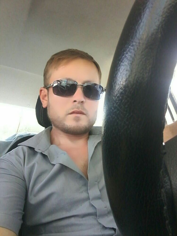  28687284  Timurshox, 42 ,    