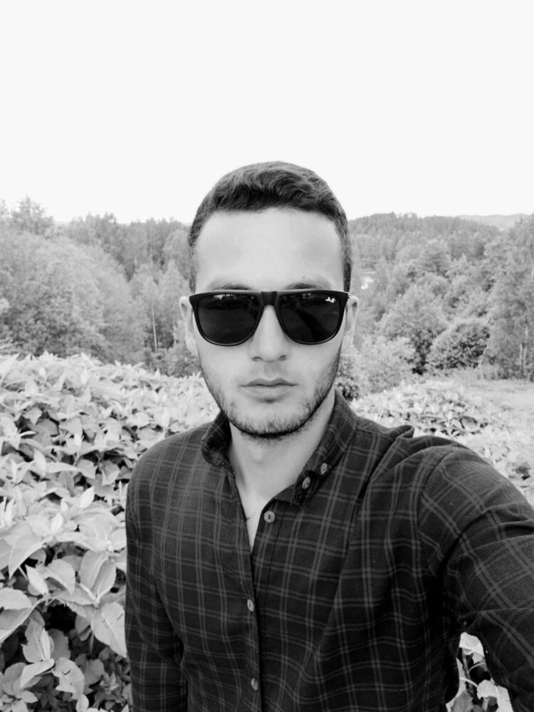  -,   Ali, 31 ,   ,   , c 