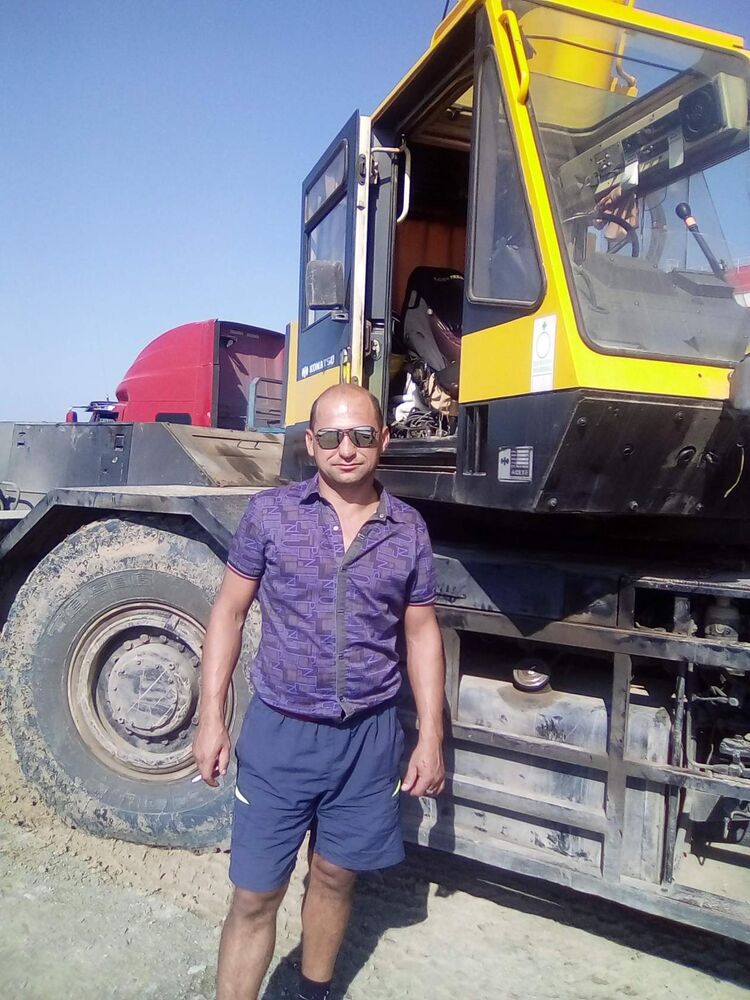  22866264  , 42 ,    