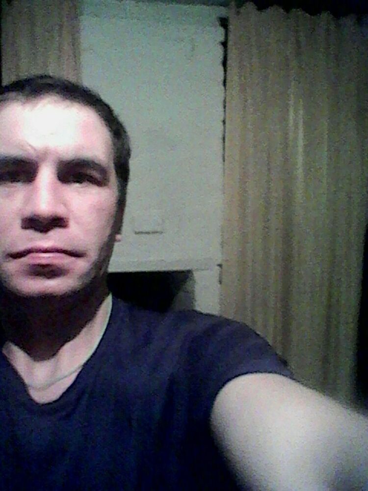  8765784  Ivan, 41 ,     