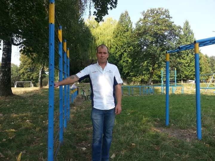  ,   , 40 ,   ,   