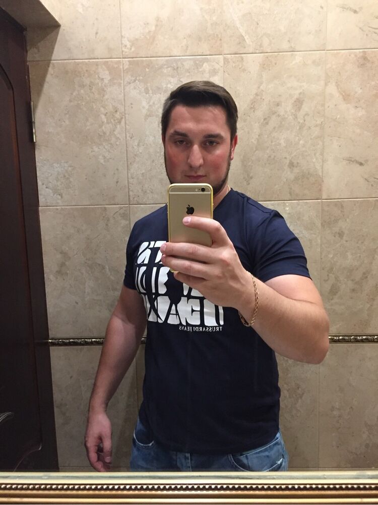  6904774  , 37 ,    