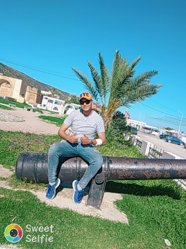  Tunis,   Seif, 34 ,   ,   