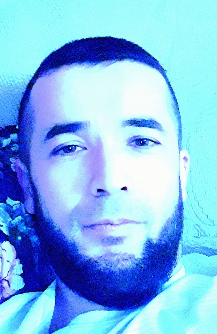  32972504  , 38 ,    
