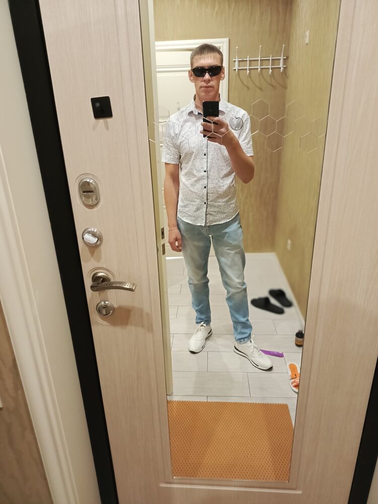  47810514  Alexander, 34 ,    