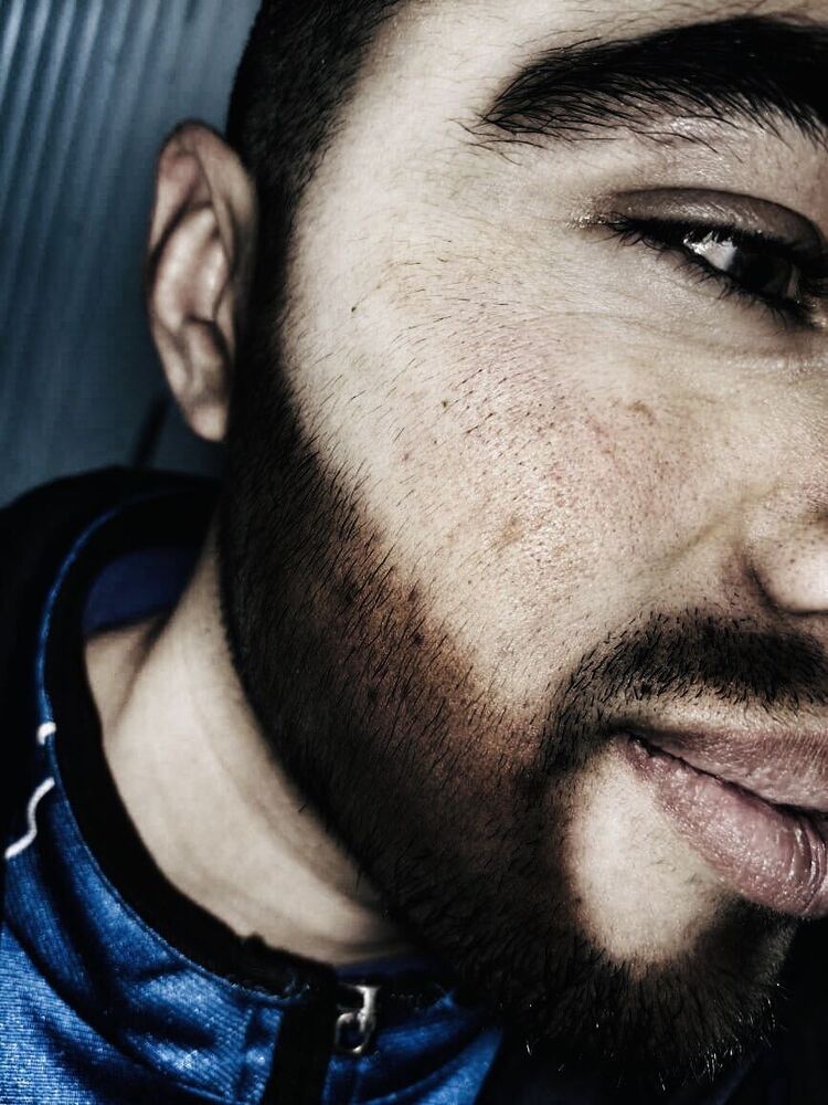  ,   AbDuLlA, 21 ,   ,   