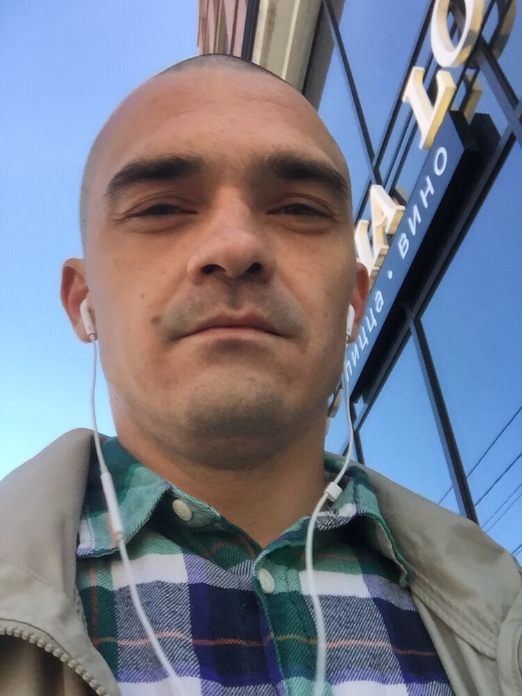  46768764  , 32 ,    