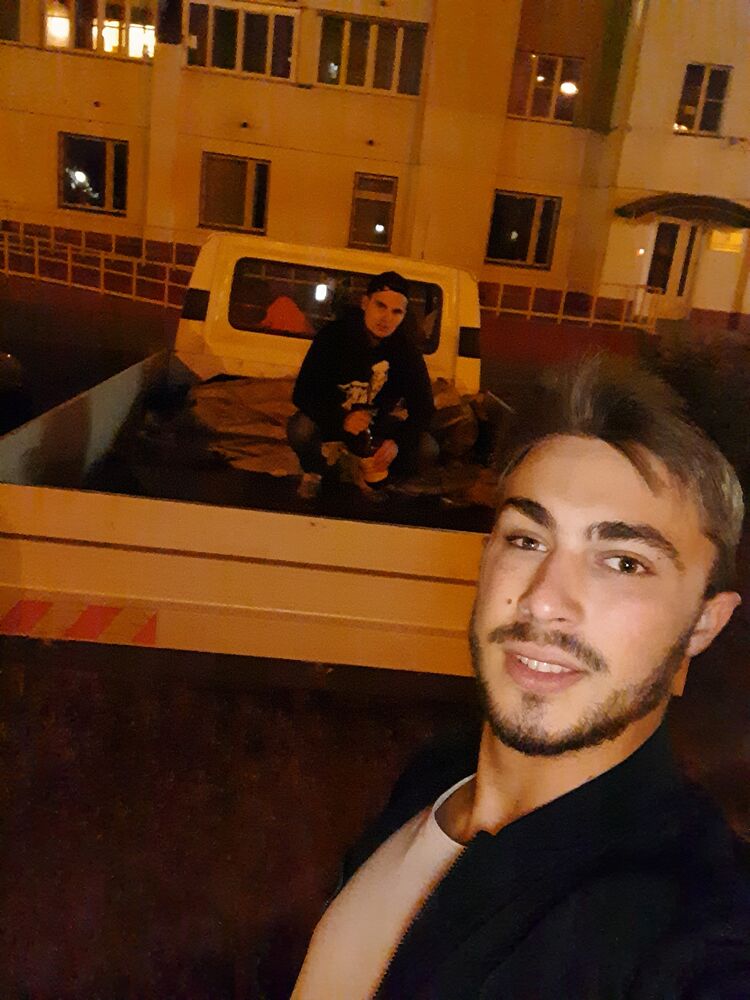  29522134  Planki, 25 ,    