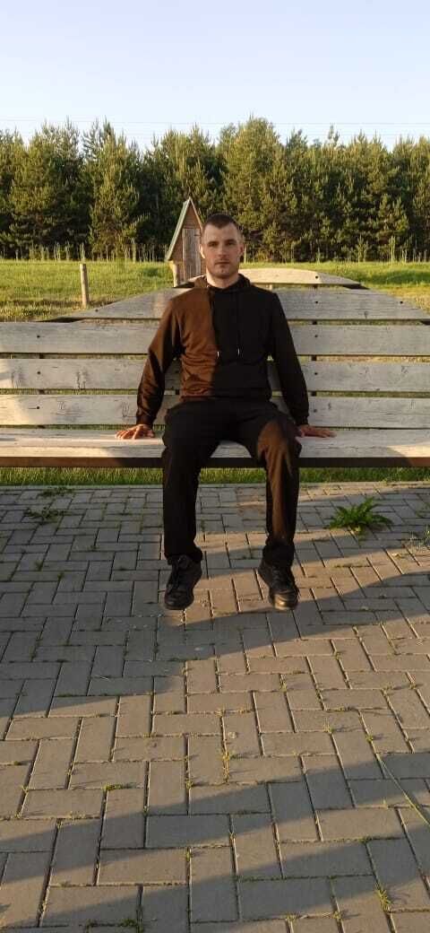  38682914  Dima, 30 ,    
