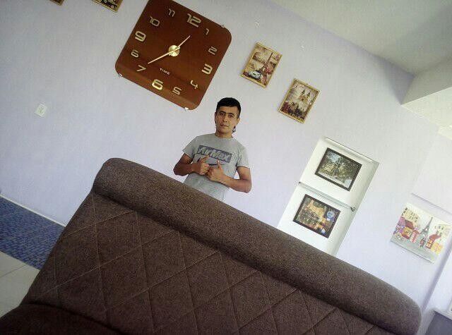  15162434  Behruz, 36 ,    