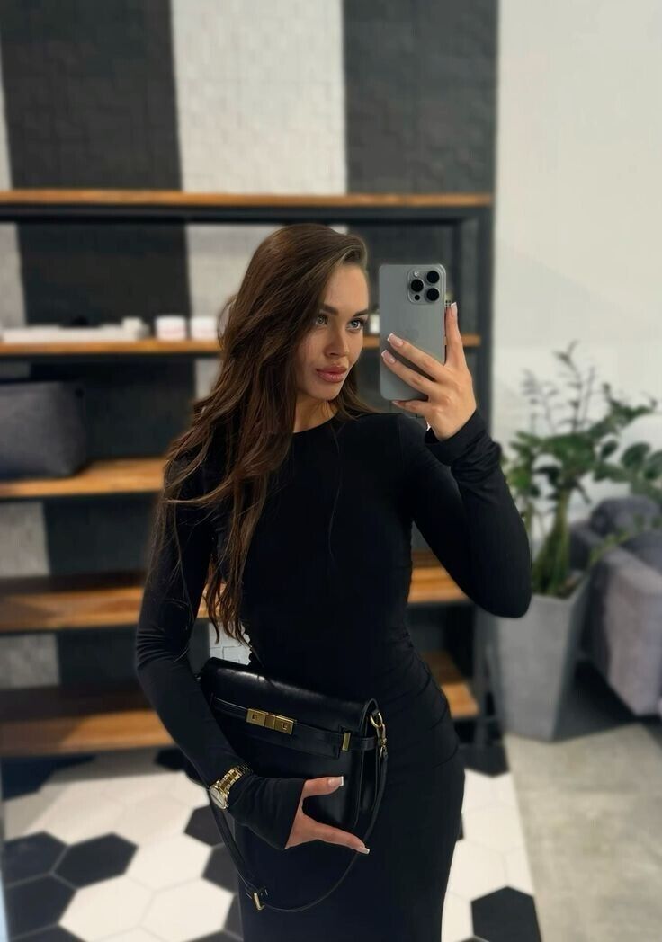  45957194  Oksana, 24 ,    