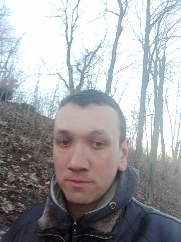  25736824  , 32 ,    