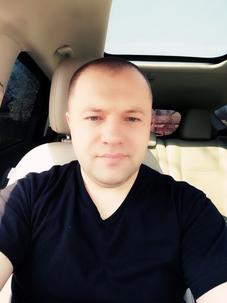  ,   Alfonso, 49 ,   ,   , c 