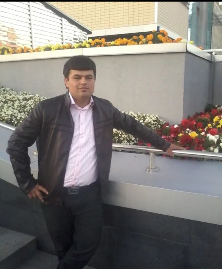  32967174  Tohirbek, 33 ,    