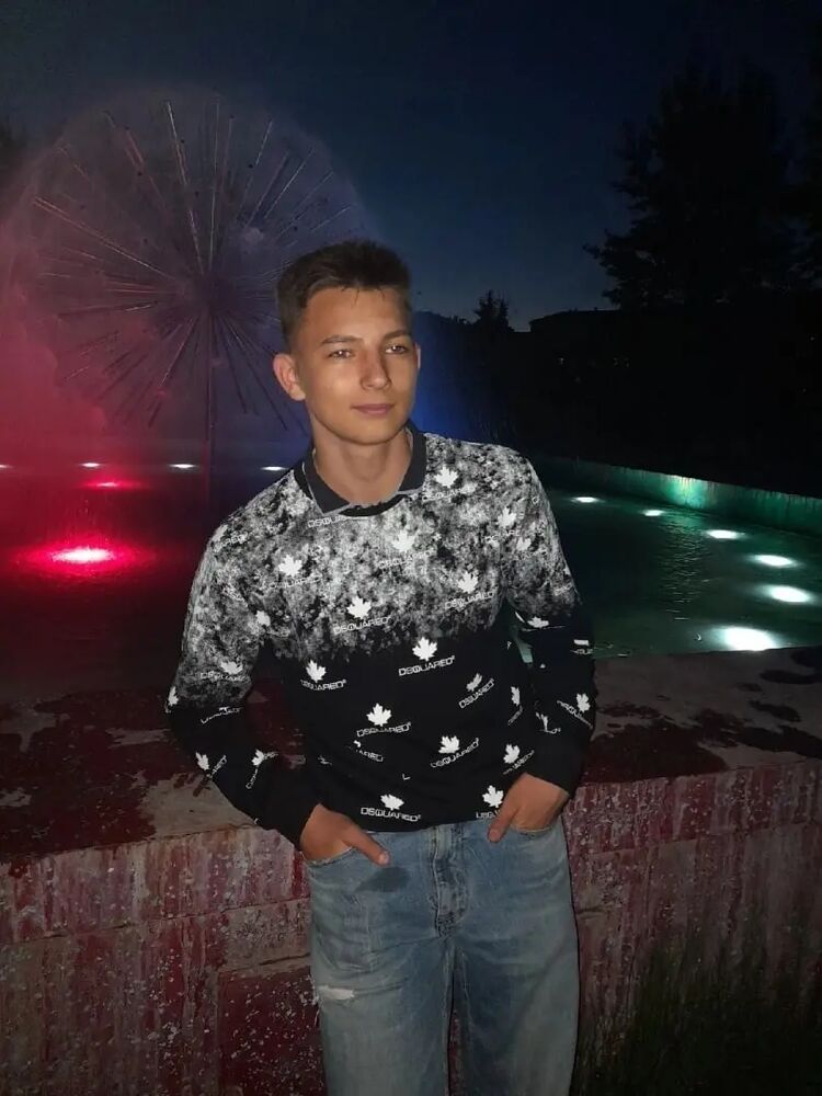  29761104  , 20 ,    