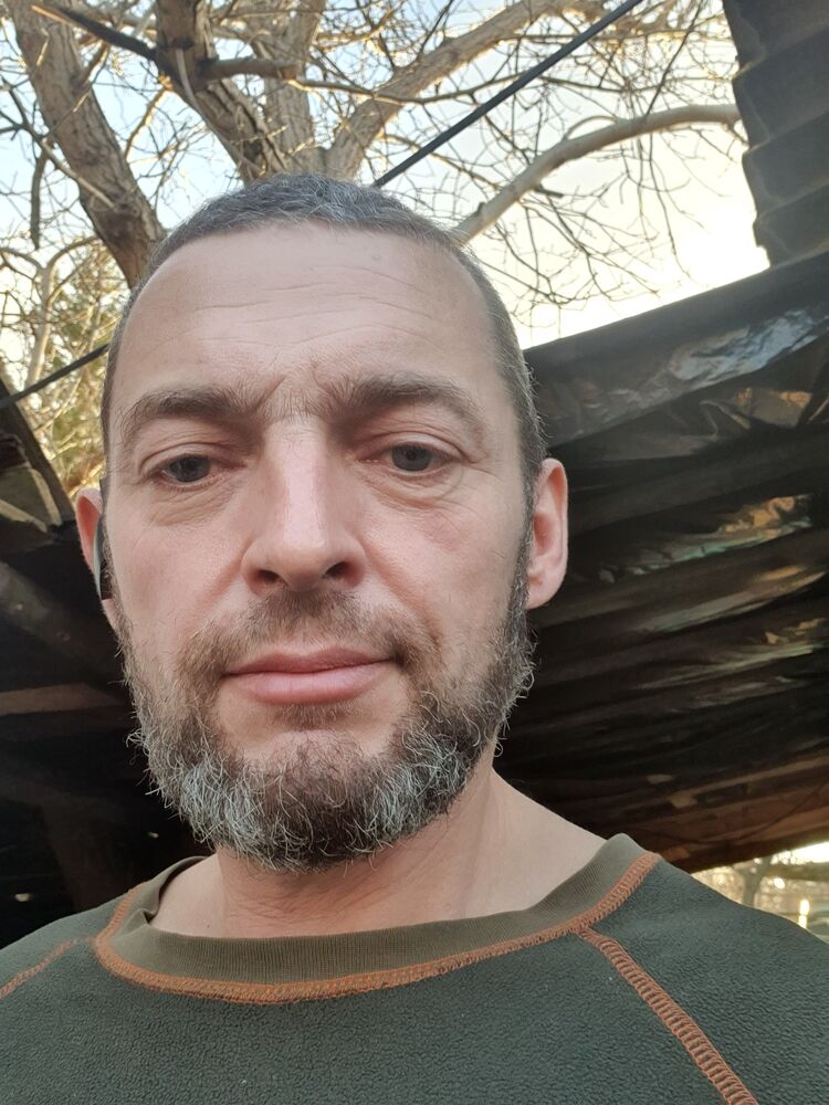  40733344  , 44 ,    