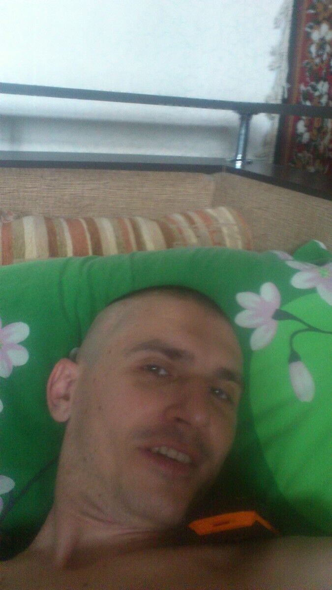  ,   Kotya, 40 ,   