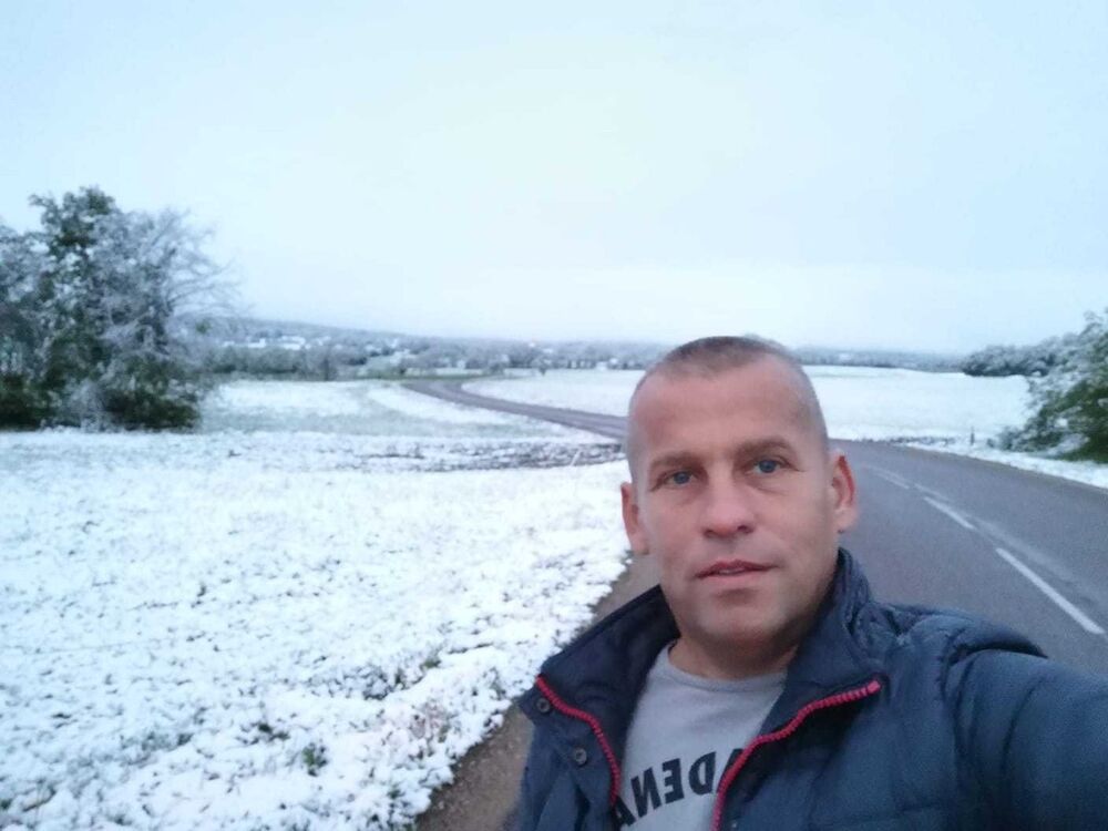 ,   Vadym, 49 ,   ,   , c 