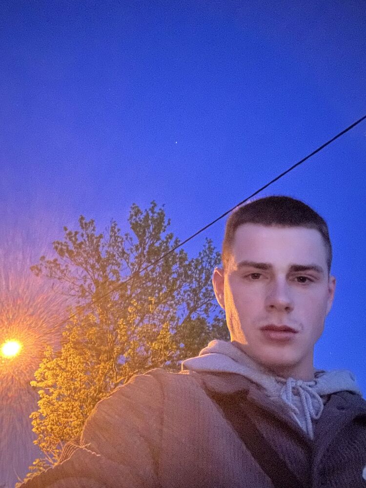  43697424  , 22 ,    