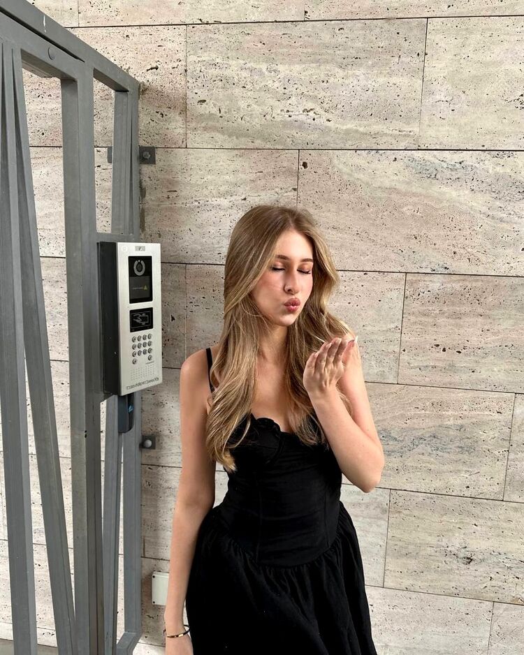  -,   , 28 ,   ,   