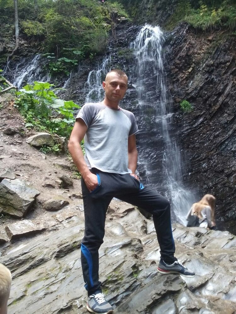  ,   Sergii, 36 ,   ,   , c 