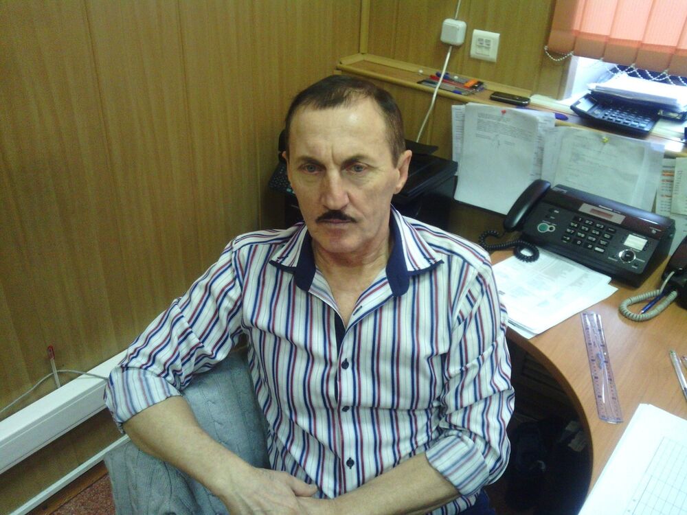  11048454  Ctutq, 70 ,    