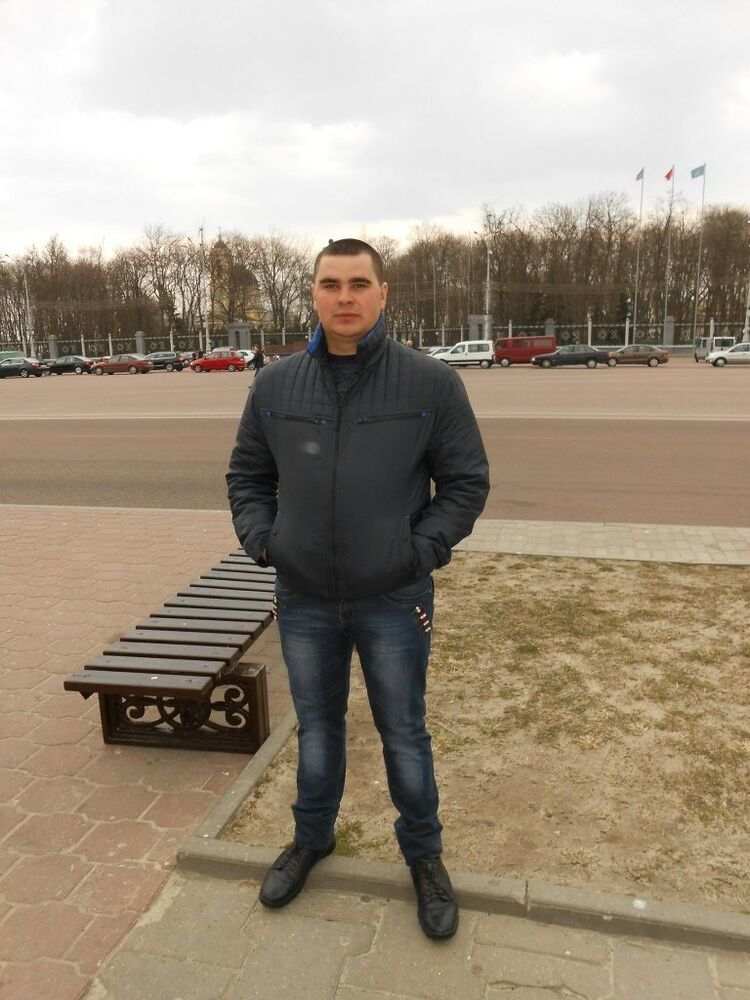  7981654  , 32 ,    