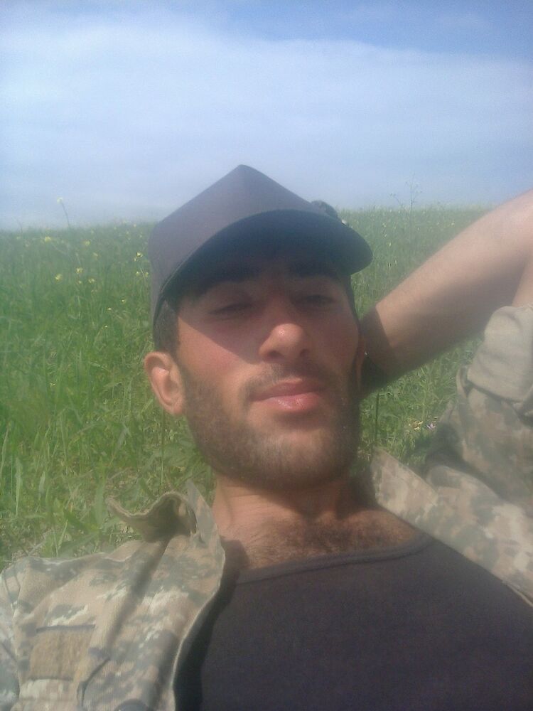  ,   Garik, 32 ,   ,   , c 